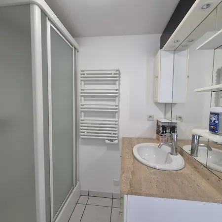 Petit T2 De La Fosse A L'ane