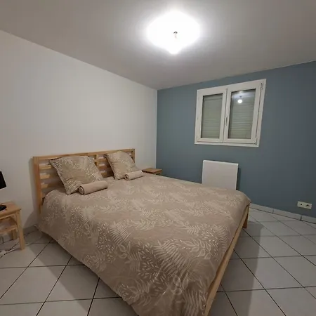 Lejlighed Petit T2 De La Fosse A L'ane *